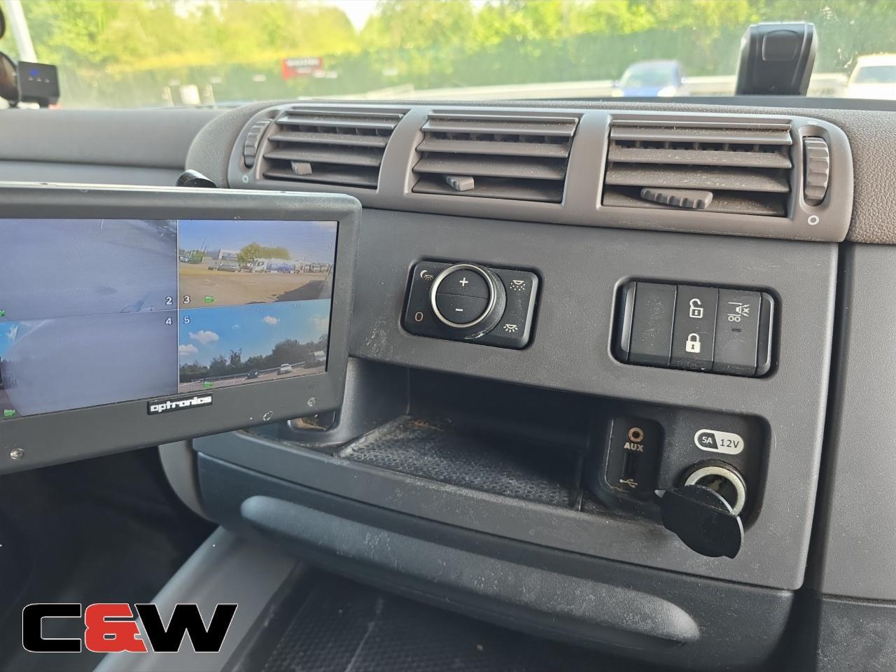 Vehicle image 33